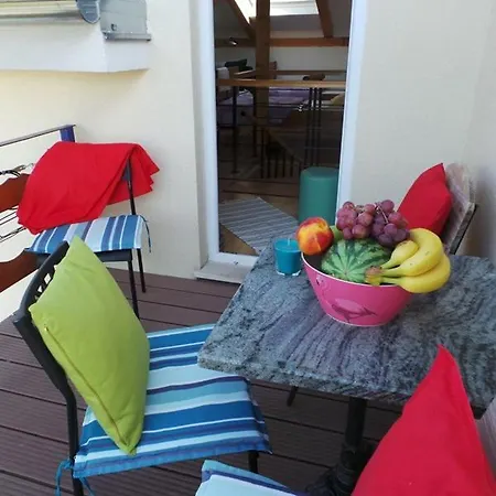 Jankoviceva Cesta 19 *