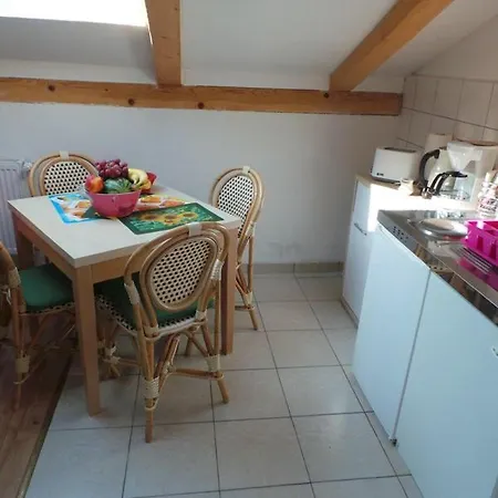 Jankoviceva Cesta 19 شقة *